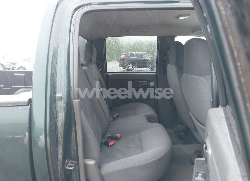 Photo 8 of 2005 Chevrolet Colorado LS (VIN 1GCDT138X58213692)