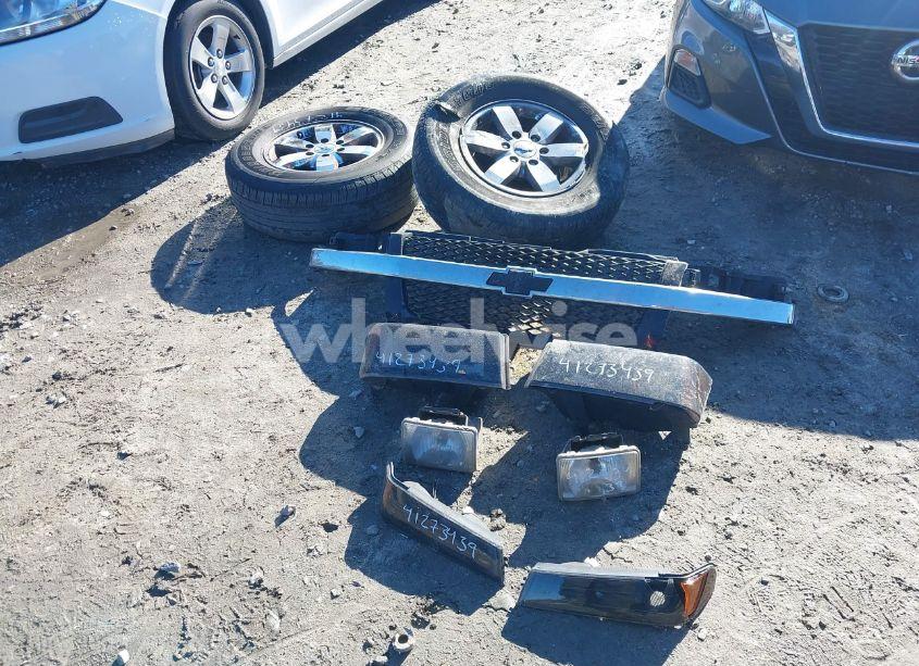 Photo 12 of 2009 Chevrolet Colorado LT (VIN 1GCDT13E598153445)