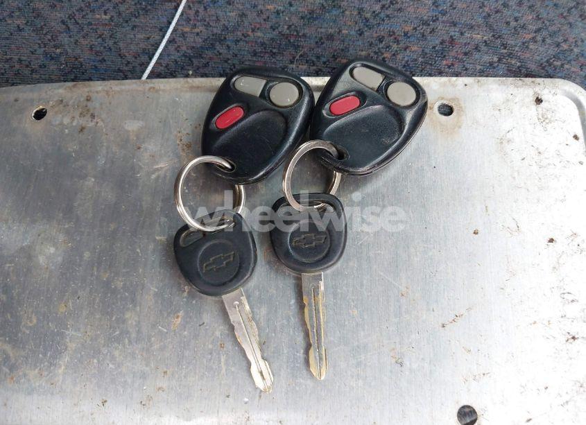 Photo 11 of 2002 Chevrolet S-10 LS (VIN 1GCDT13W22K162752)