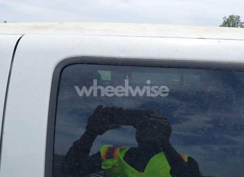 Photo 12 of 2002 Chevrolet S-10 LS (VIN 1GCDT13W72K240961)