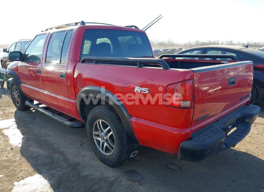 Photo 3 of 2003 Chevrolet S-10 LS (VIN 1GCDT13X23K177262)