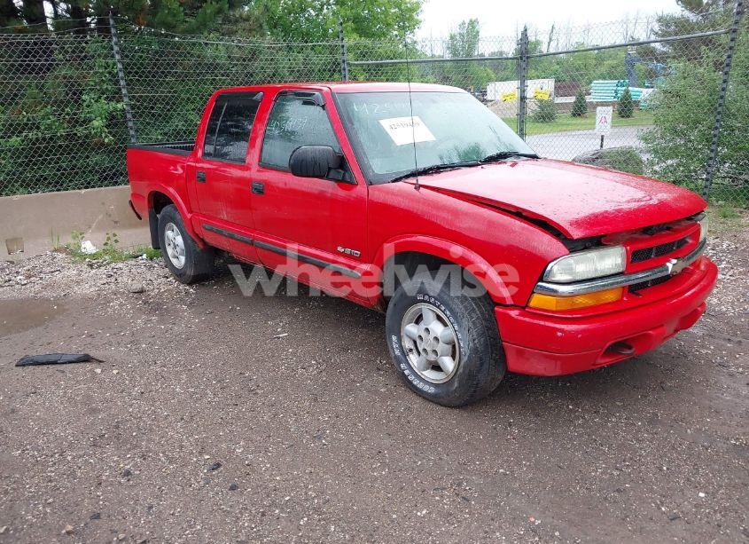 2004 Chevrolet S-10 LS (VIN 1GCDT13X24K113126) main photo