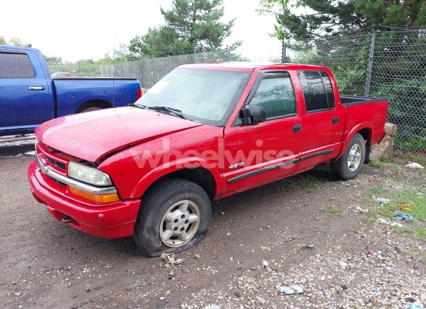 Photo 2 of 2004 Chevrolet S-10 LS (VIN 1GCDT13X24K113126)