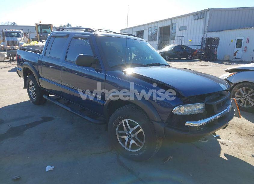 2004 Chevrolet S-10 LS (VIN 1GCDT13X34K137189) main photo