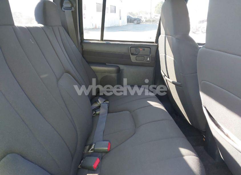 Photo 8 of 2004 Chevrolet S-10 LS (VIN 1GCDT13X34K137189)