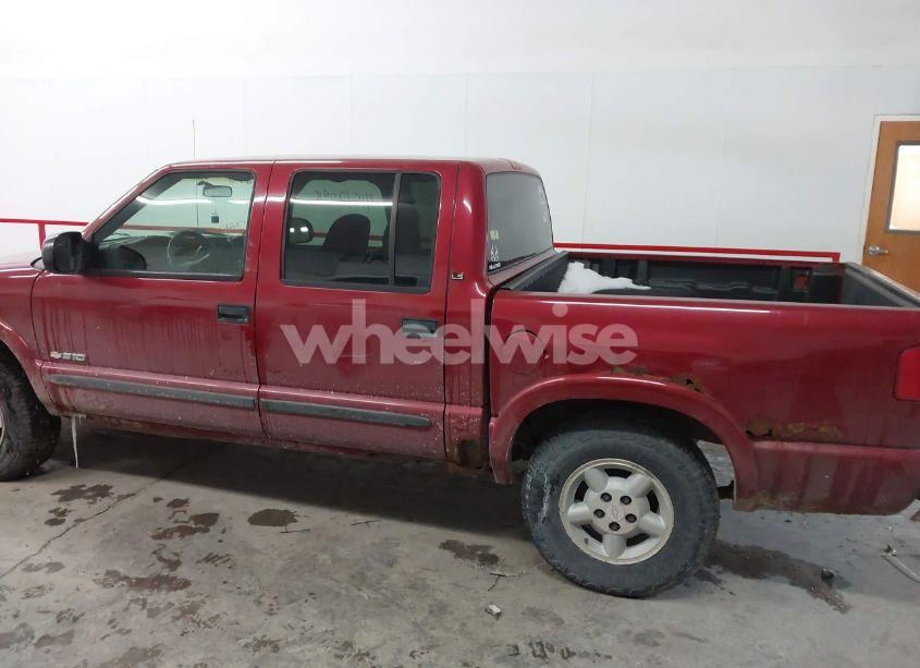 Photo 14 of 2003 Chevrolet S-10 LS (VIN 1GCDT13X53K169303)