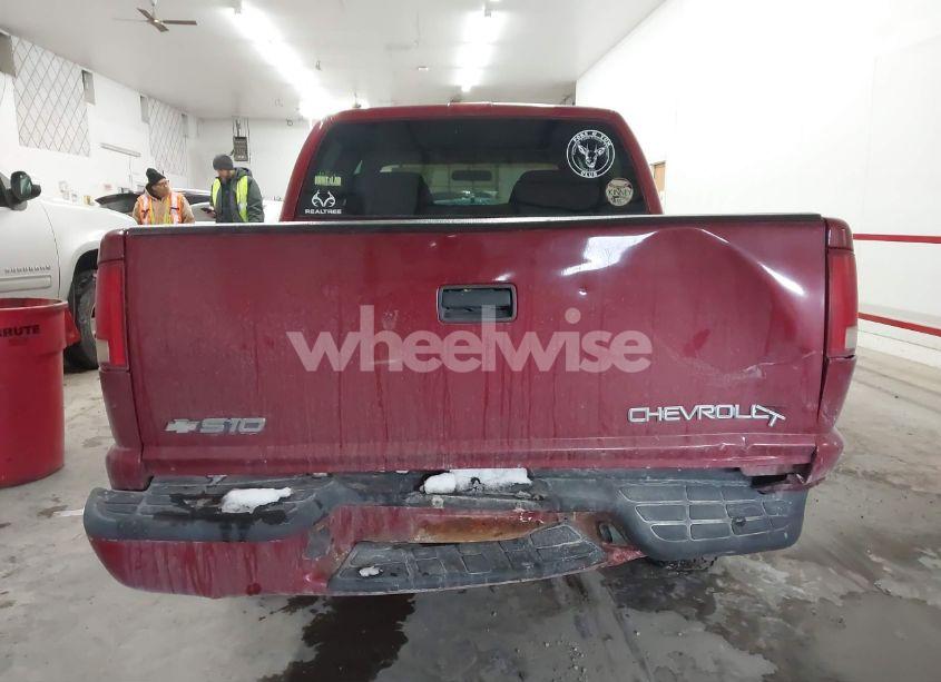 Photo 16 of 2003 Chevrolet S-10 LS (VIN 1GCDT13X53K169303)