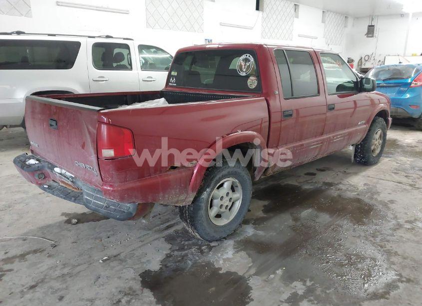 Photo 4 of 2003 Chevrolet S-10 LS (VIN 1GCDT13X53K169303)