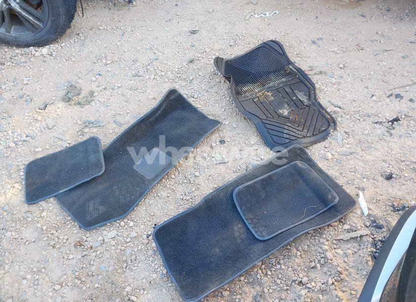 Photo 13 of 2003 Chevrolet S-10 LS (VIN 1GCDT13X63K104508)