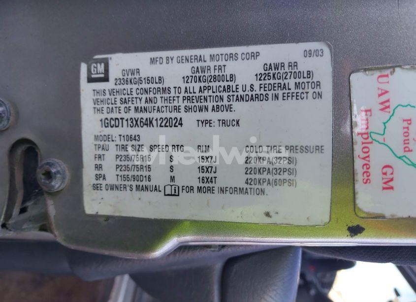 Photo 9 of 2004 Chevrolet S-10 LS (VIN 1GCDT13X64K122024)