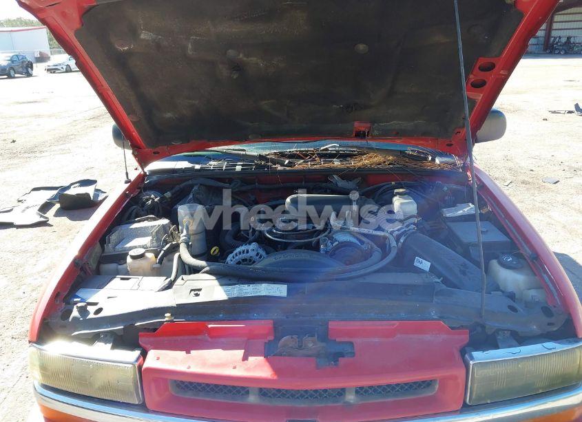 Photo 10 of 2004 Chevrolet S-10 LS (VIN 1GCDT13X74K146512)