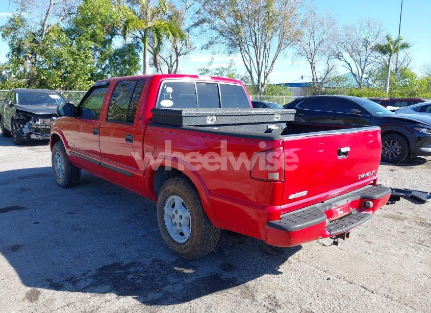 Photo 3 of 2004 Chevrolet S-10 LS (VIN 1GCDT13X74K146512)