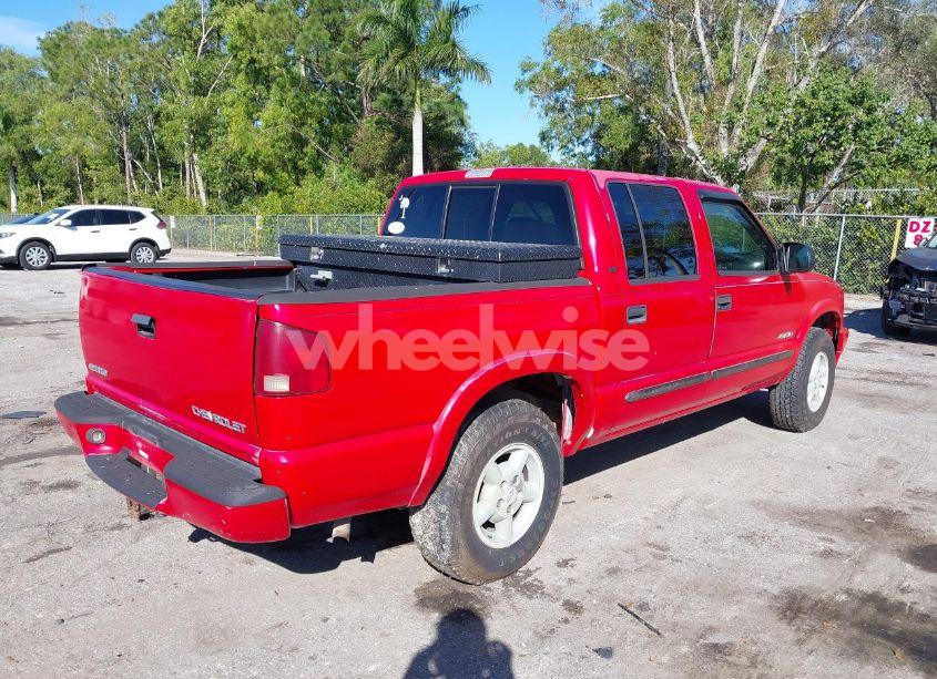 Photo 4 of 2004 Chevrolet S-10 LS (VIN 1GCDT13X74K146512)
