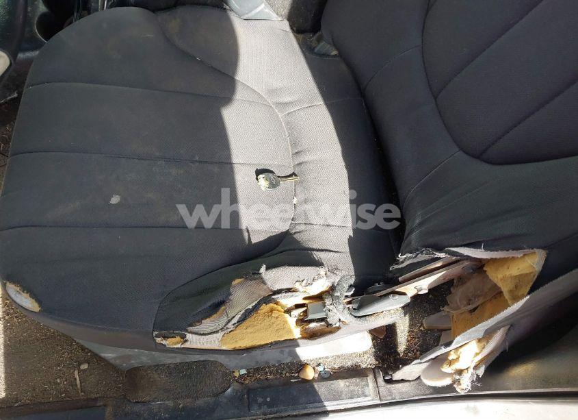 Photo 11 of 2003 Chevrolet S-10 LS (VIN 1GCDT13X93K109878)