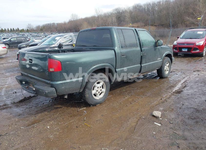 Photo 4 of 2003 Chevrolet S-10 LS (VIN 1GCDT13XX3K176473)