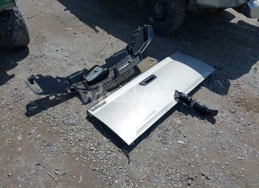 Photo 12 of 2005 Chevrolet Colorado (VIN 1GCDT146358223218)