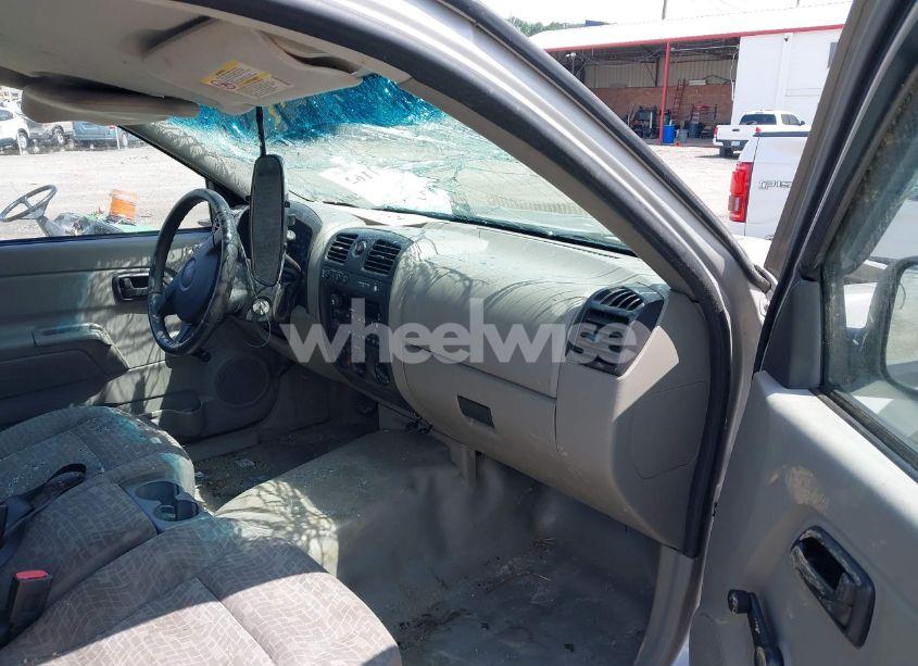 Photo 5 of 2005 Chevrolet Colorado (VIN 1GCDT146358223218)