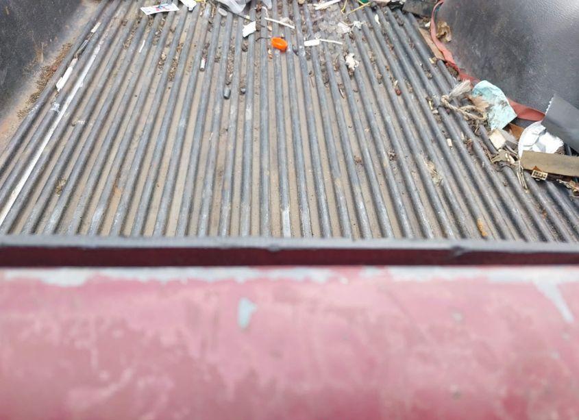 Photo 8 of 1998 Chevrolet S-10 LS (VIN 1GCDT14X3WK165995)