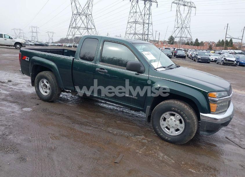 2004 Chevrolet Colorado LS (VIN 1GCDT196048223149) main photo