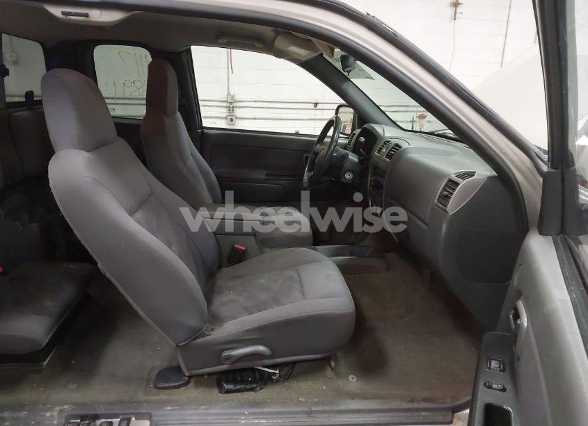 Photo 5 of 2004 Chevrolet Colorado LS (VIN 1GCDT196148159770)