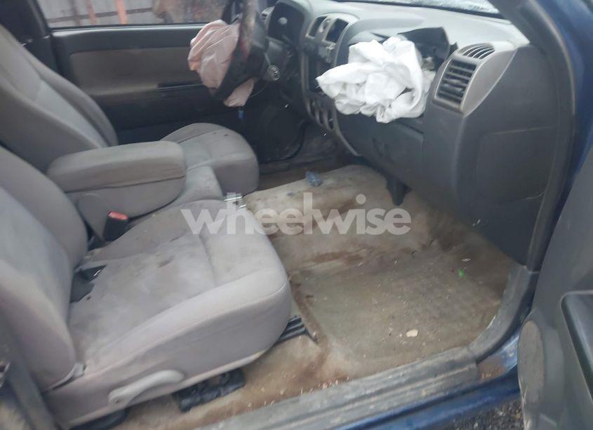 Photo 5 of 2005 Chevrolet Colorado LS (VIN 1GCDT196158266965)