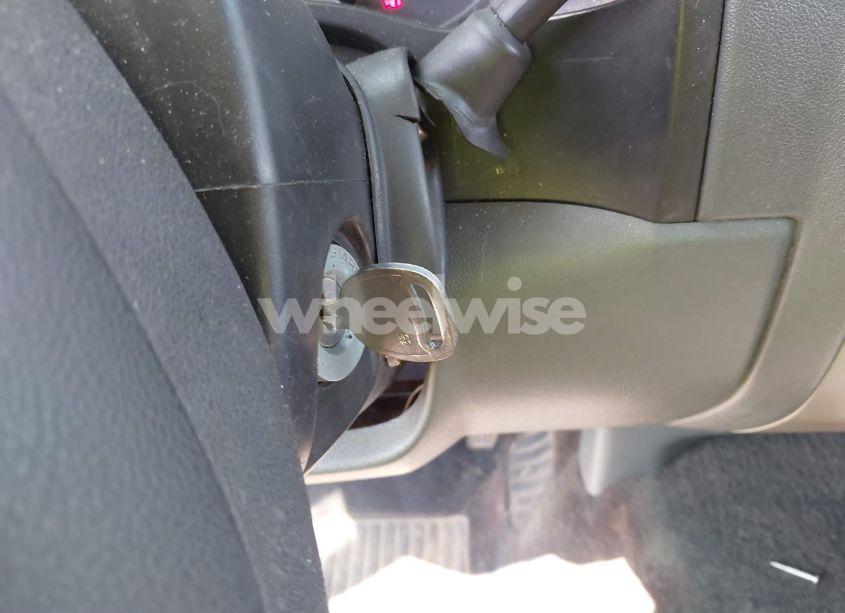 Photo 11 of 2004 Chevrolet Colorado LS (VIN 1GCDT196248122422)