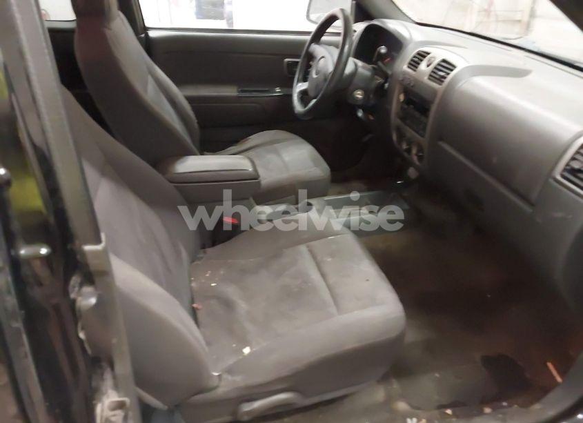 Photo 5 of 2005 Chevrolet Colorado LS (VIN 1GCDT196258150397)