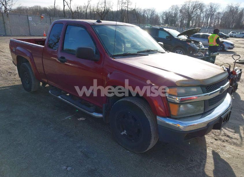 2004 Chevrolet Colorado LS (VIN 1GCDT196348221427) main photo