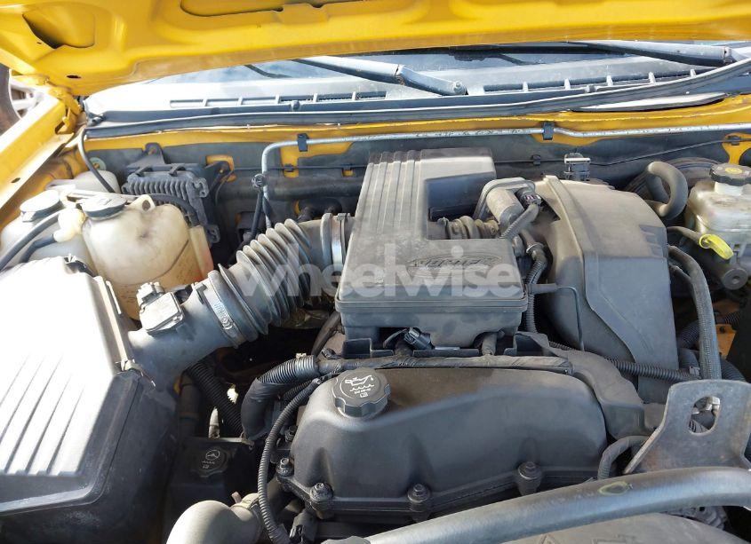 Photo 10 of 2005 Chevrolet Colorado (VIN 1GCDT196458255572)