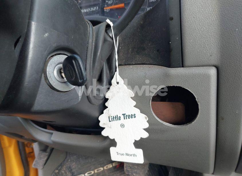 Photo 11 of 2005 Chevrolet Colorado (VIN 1GCDT196458255572)