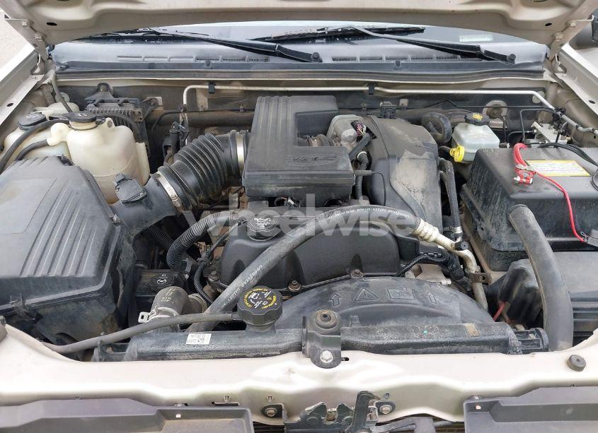 Photo 10 of 2004 Chevrolet Colorado LS (VIN 1GCDT196648106644)