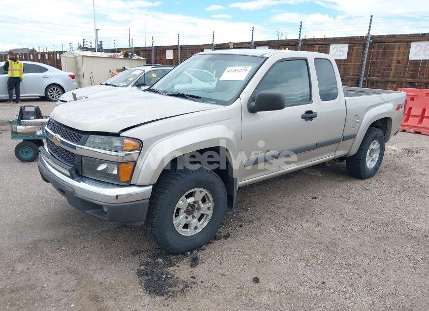 Photo 2 of 2004 Chevrolet Colorado LS (VIN 1GCDT196648106644)