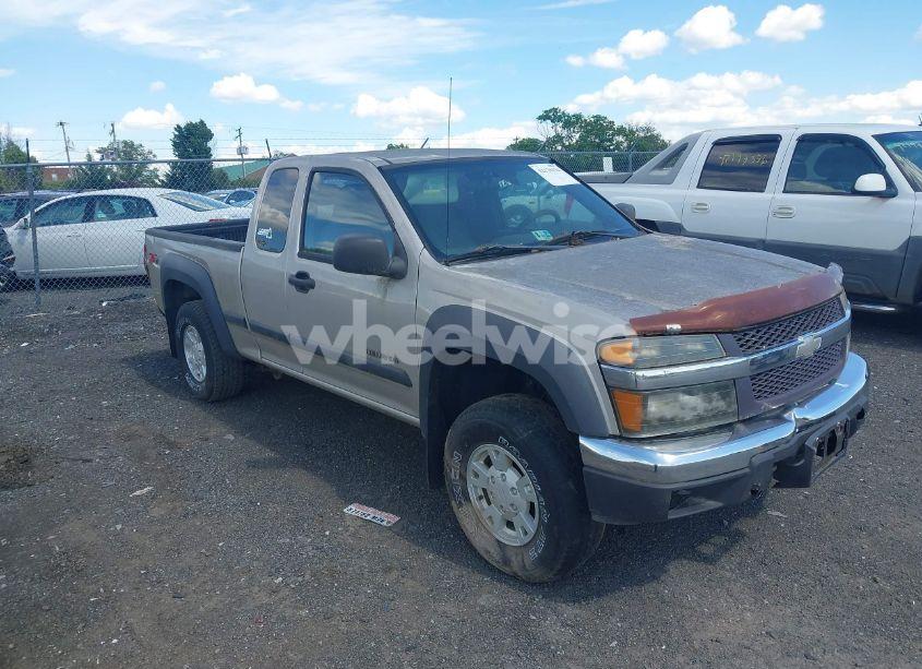 2004 Chevrolet Colorado LS (VIN 1GCDT196648111231) main photo