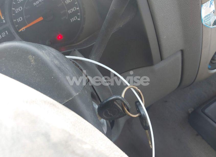 Photo 11 of 2004 Chevrolet Colorado LS (VIN 1GCDT196648111231)