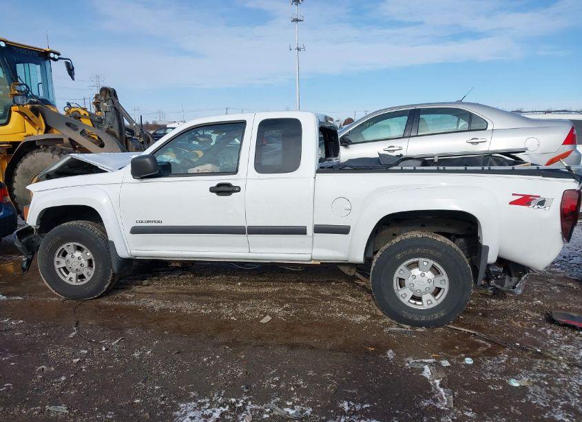 Photo 14 of 2004 Chevrolet Colorado LS (VIN 1GCDT196748118415)