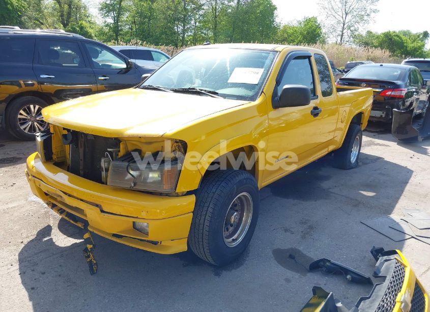 Photo 2 of 2005 Chevrolet Colorado LS (VIN 1GCDT196758108131)