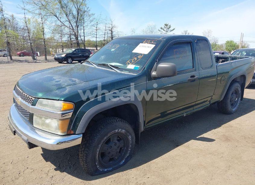 Photo 2 of 2005 Chevrolet Colorado LS (VIN 1GCDT196758259387)