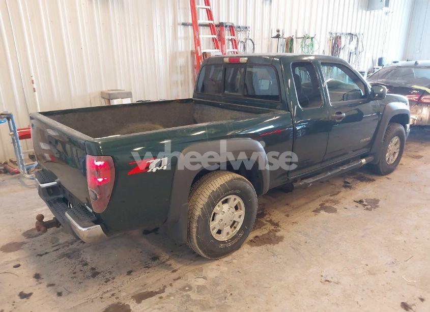 Photo 4 of 2005 Chevrolet Colorado LS (VIN 1GCDT196858193853)