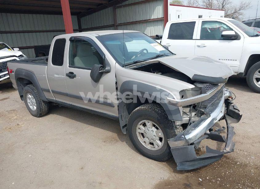 2004 Chevrolet Colorado LS (VIN 1GCDT196X48182271) main photo