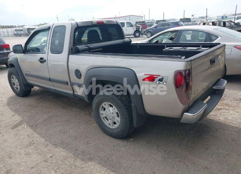 Photo 3 of 2004 Chevrolet Colorado LS (VIN 1GCDT196X48182271)