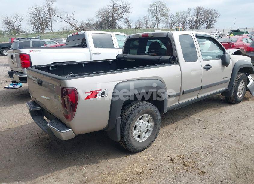 Photo 4 of 2004 Chevrolet Colorado LS (VIN 1GCDT196X48182271)