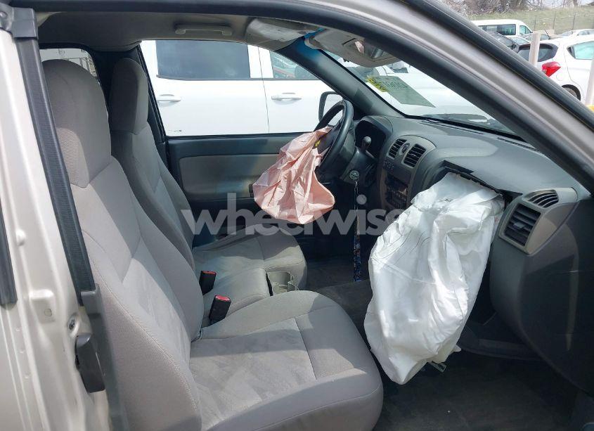 Photo 5 of 2004 Chevrolet Colorado LS (VIN 1GCDT196X48182271)