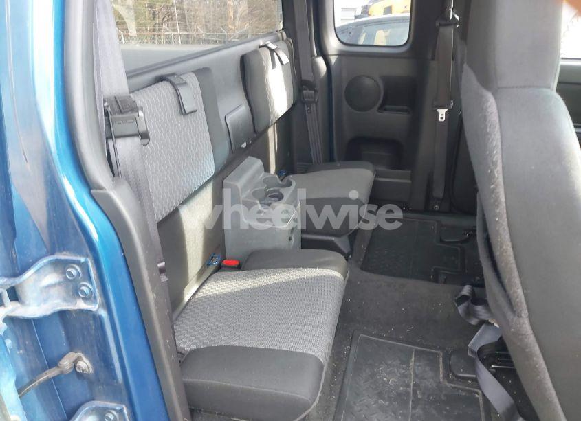 Photo 8 of 2009 Chevrolet Colorado LT (VIN 1GCDT199698126152)