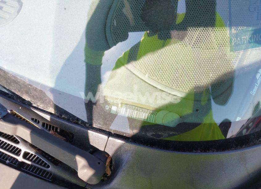 Photo 9 of 2002 Chevrolet S-10 LS (VIN 1GCDT19W128200802)