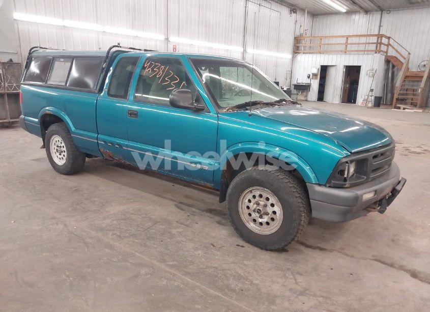 1995 Chevrolet S TRUCK S10 (VIN 1GCDT19W4S8126453) main photo