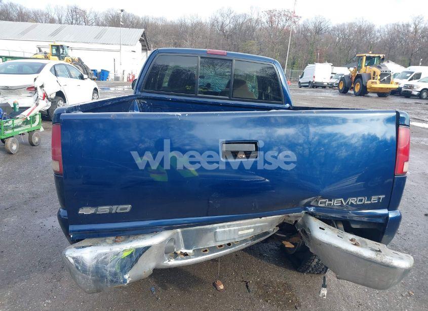 Photo 16 of 1999 Chevrolet S-10 LS (VIN 1GCDT19W6X8174415)