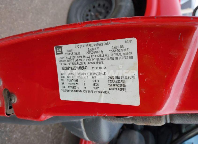 Photo 9 of 2001 Chevrolet S-10 LS (VIN 1GCDT19WX18195047)