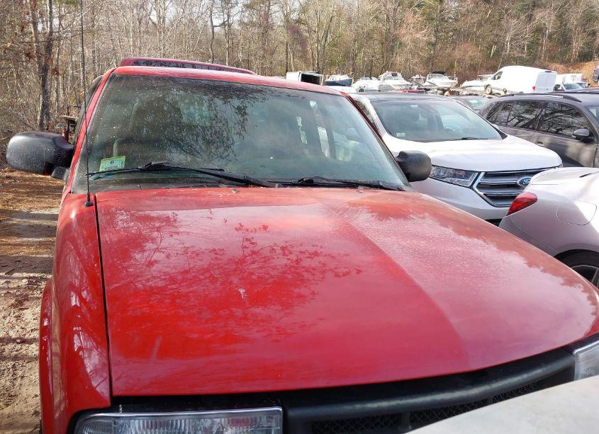 Photo 6 of 2001 Chevrolet S-10 LS (VIN 1GCDT19WX18218195)