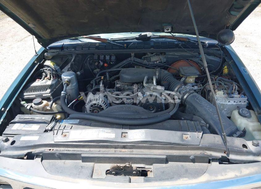 Photo 10 of 1996 Chevrolet S TRUCK S10 (VIN 1GCDT19X0TK165960)