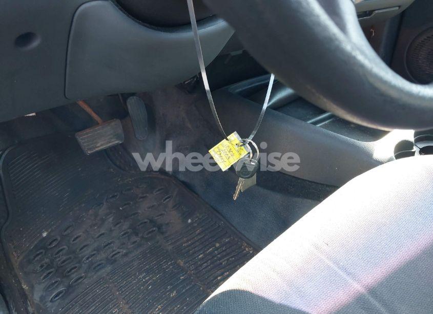 Photo 11 of 2003 Chevrolet S-10 (VIN 1GCDT19X438161956)